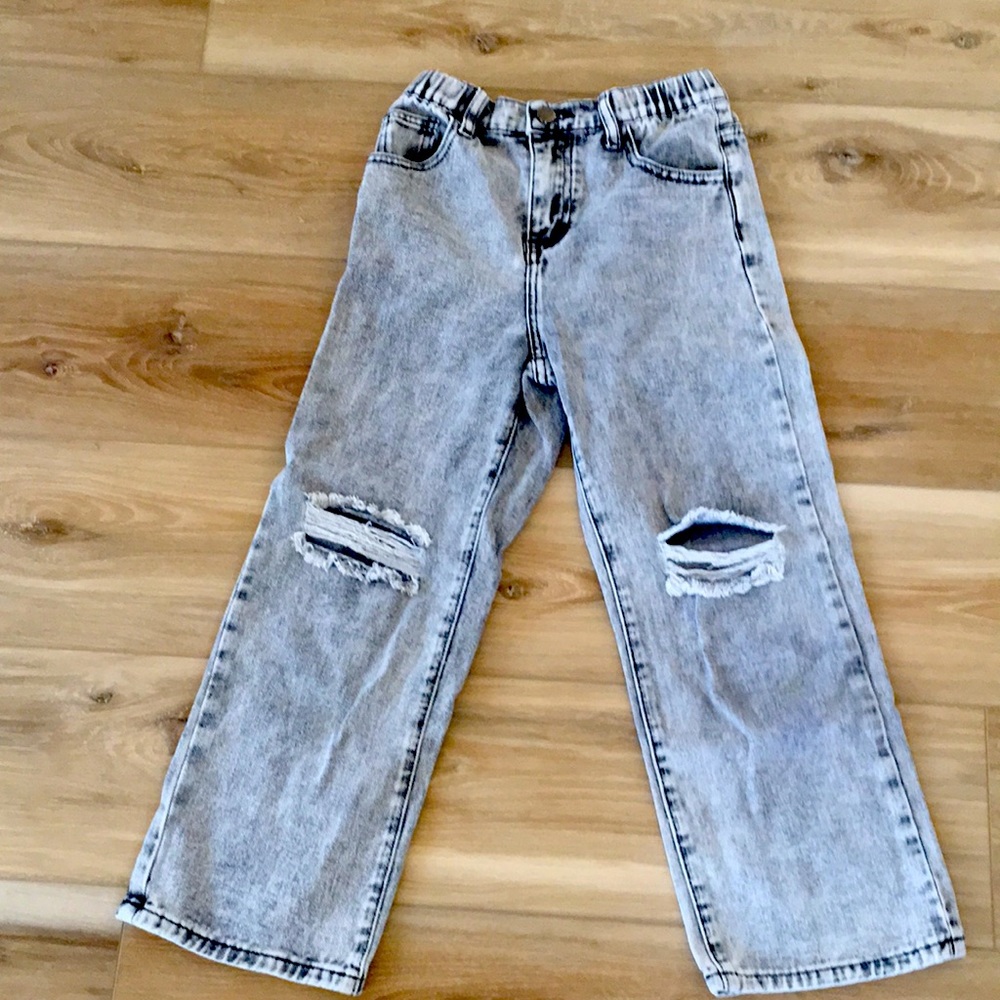 SHEIN girls sized medium jeans only been worn a few times